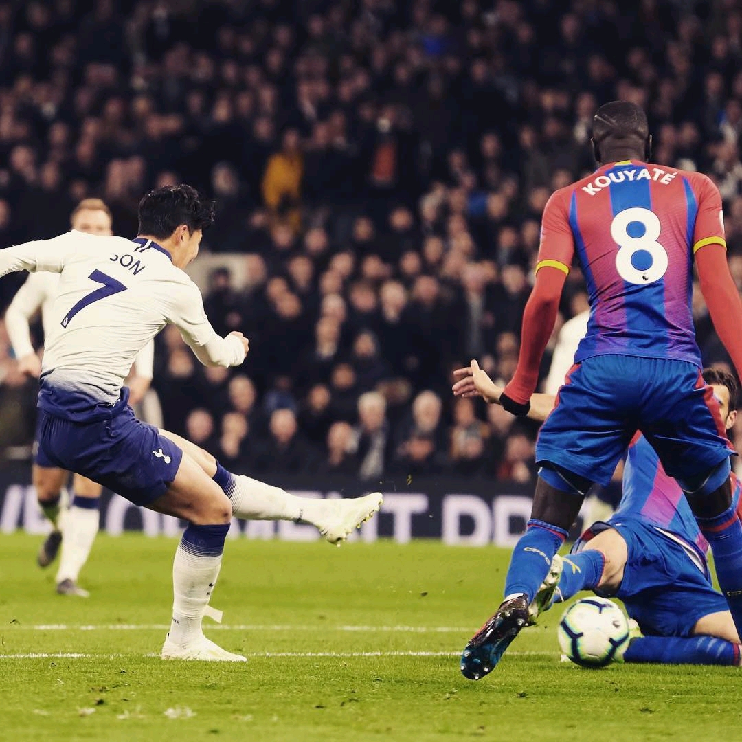 次将他推向 次将他推向